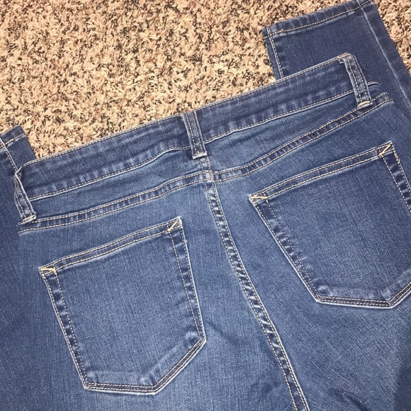 🐠5/$25! ANA High Rise Medium Wash Skinny Jegging Size 4 |NWOT! - Picture 4 of 5